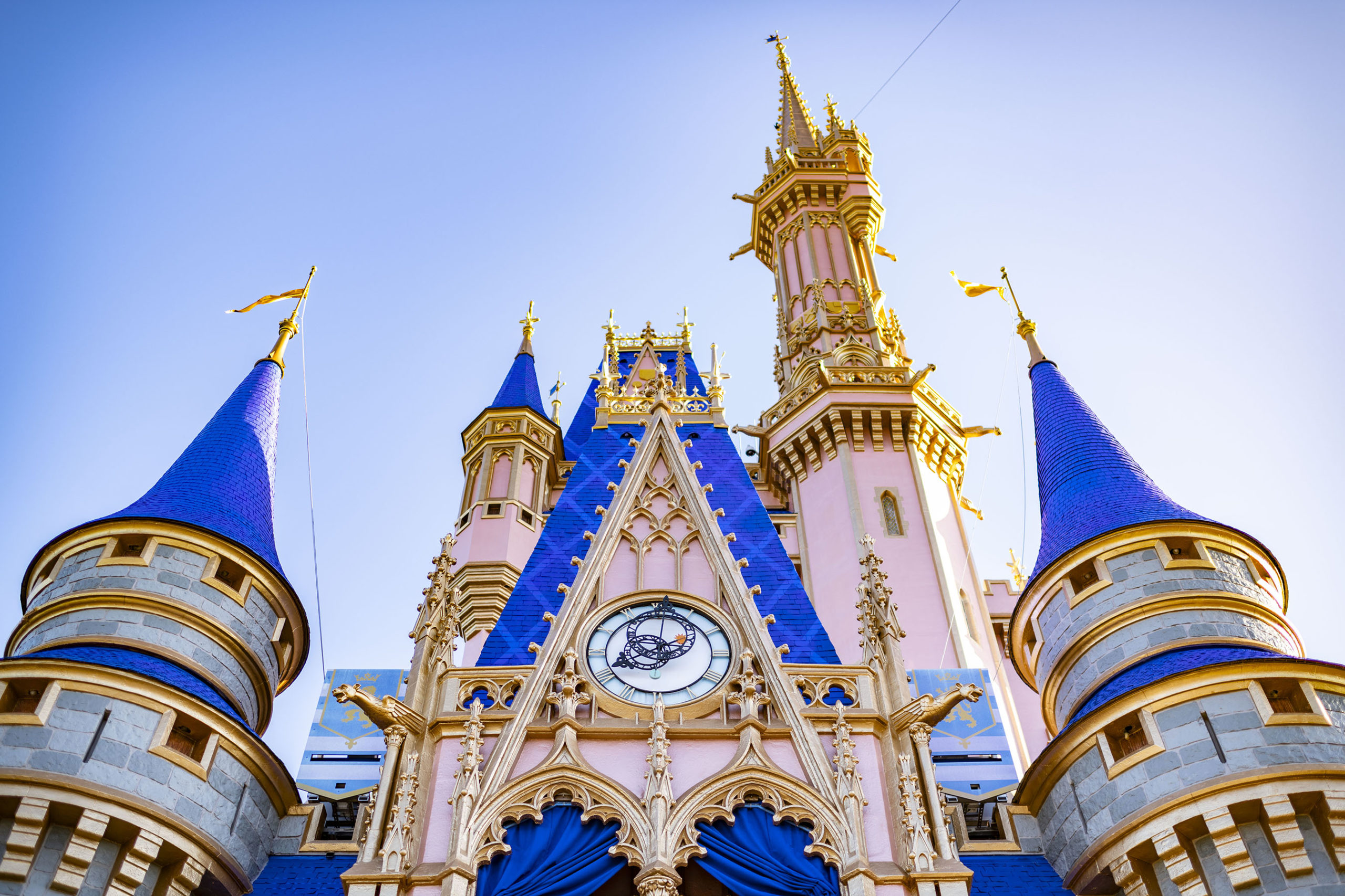 new-special-package-adds-theme-park-magic-to-stays-at-select-walt-disney-world-resort-hotels-in-2021