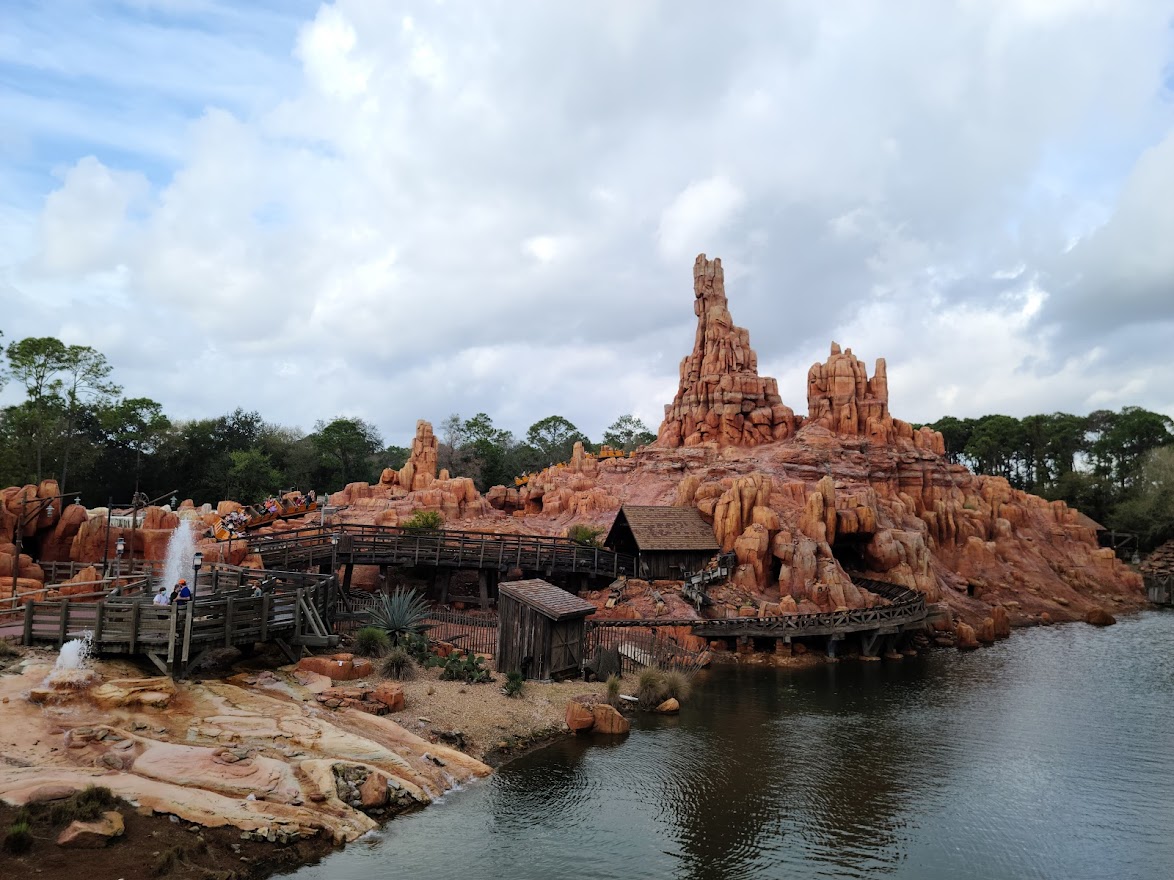Is Disney World Overrated? Is It Worth The Visit? Tips 2
