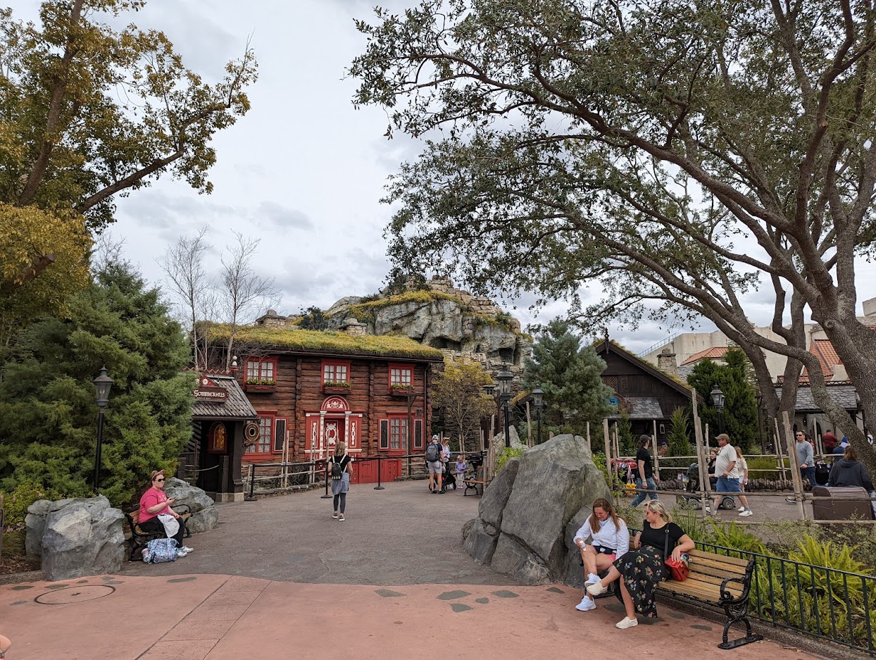 Does Disney World Have Wi-Fi? Here's What You Should Know Tips 2