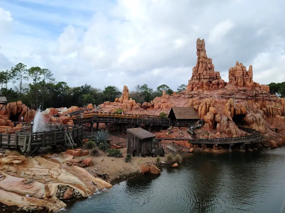 Planning A Disney World Vacation (Complete Guide) 37