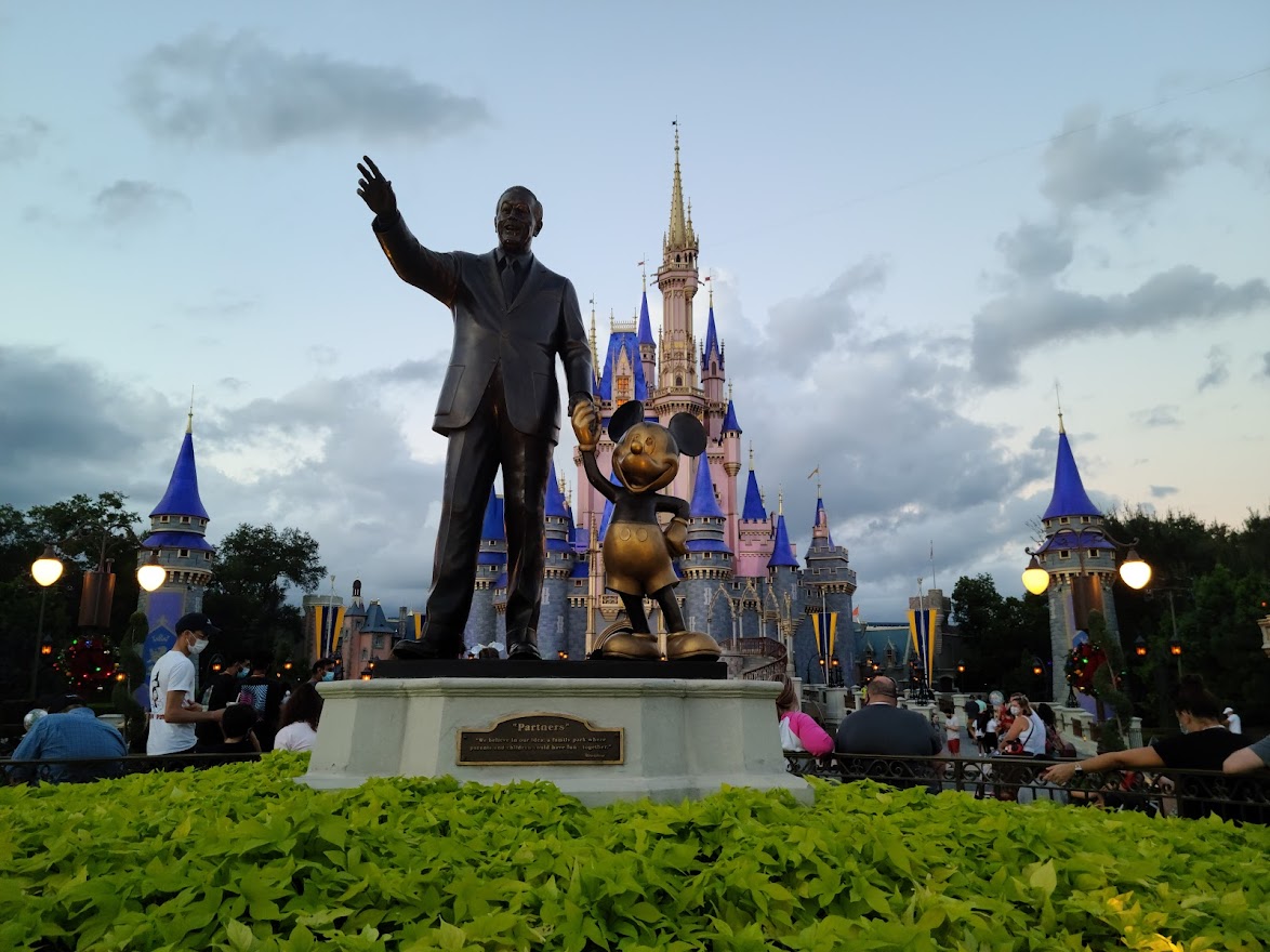 Can You Stay In The Castle At Disney World Without Winning Contest? Tips 4
