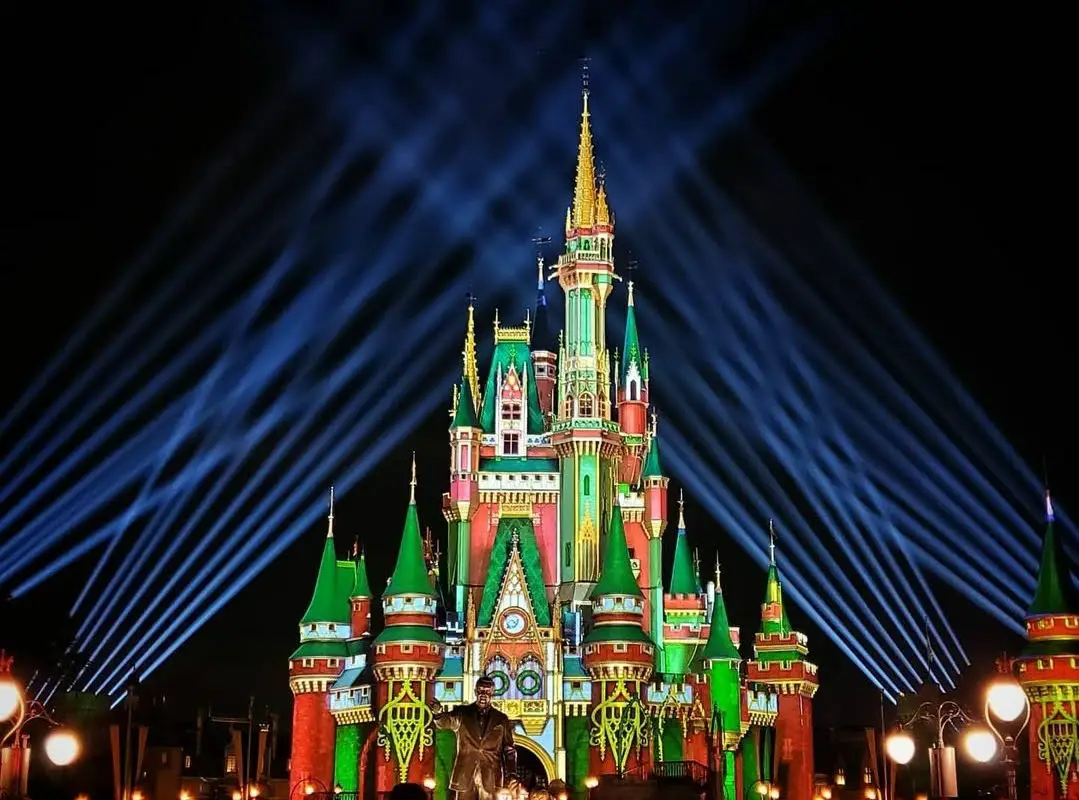 Disney's Very Merriest After Hours Event Guide (Cost & Tips) Magic Kingdom 1