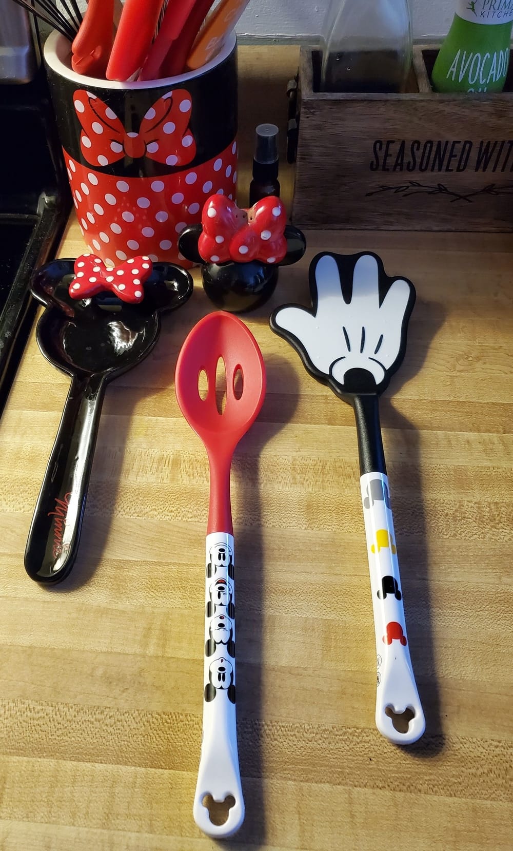 21 Disney World Souvenirs You Never Knew You Needed Tips 4