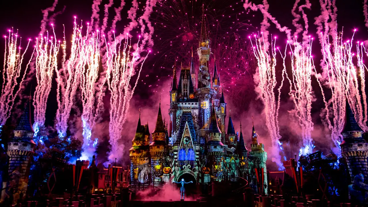 If You Love Mickey's Not So Scary Halloween Party You're In For A Real Treat This Year! Disney World Resorts 1