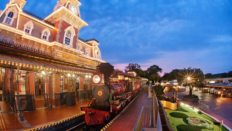 Best Places to View the Magic Kingdom Fireworks From Disney World Magic Kingdom 4